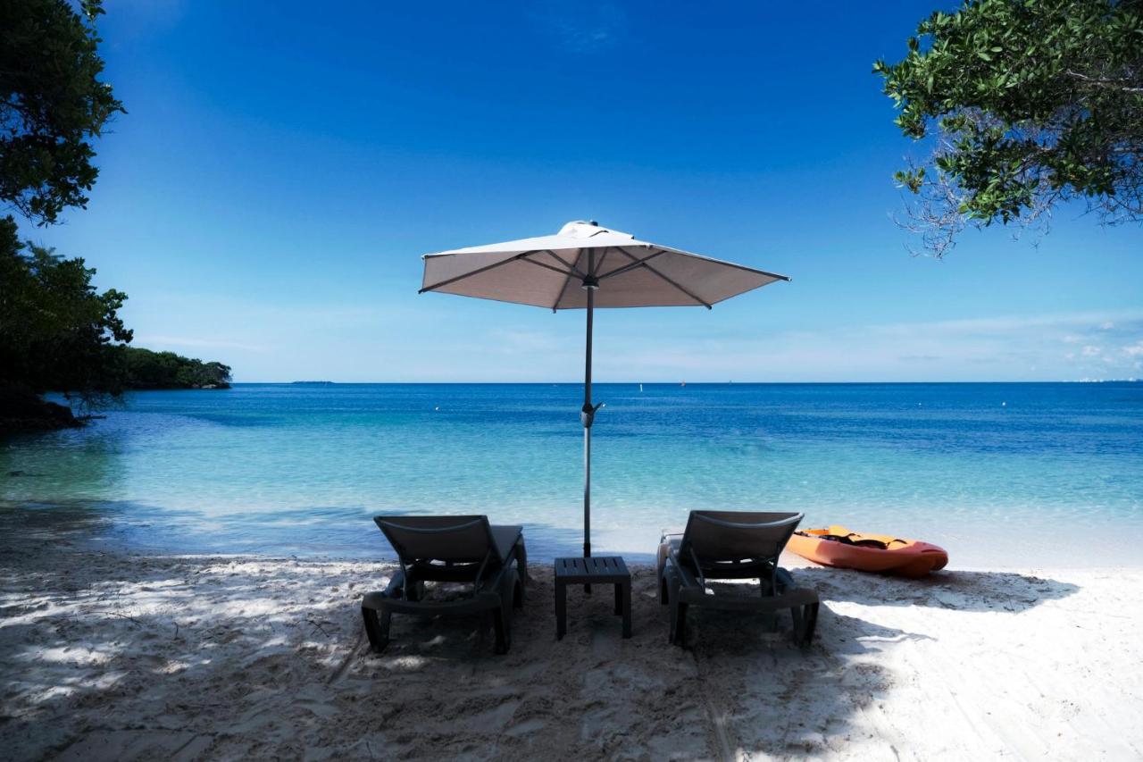 Gente De Mar Resort Isla Grande  Exterior photo