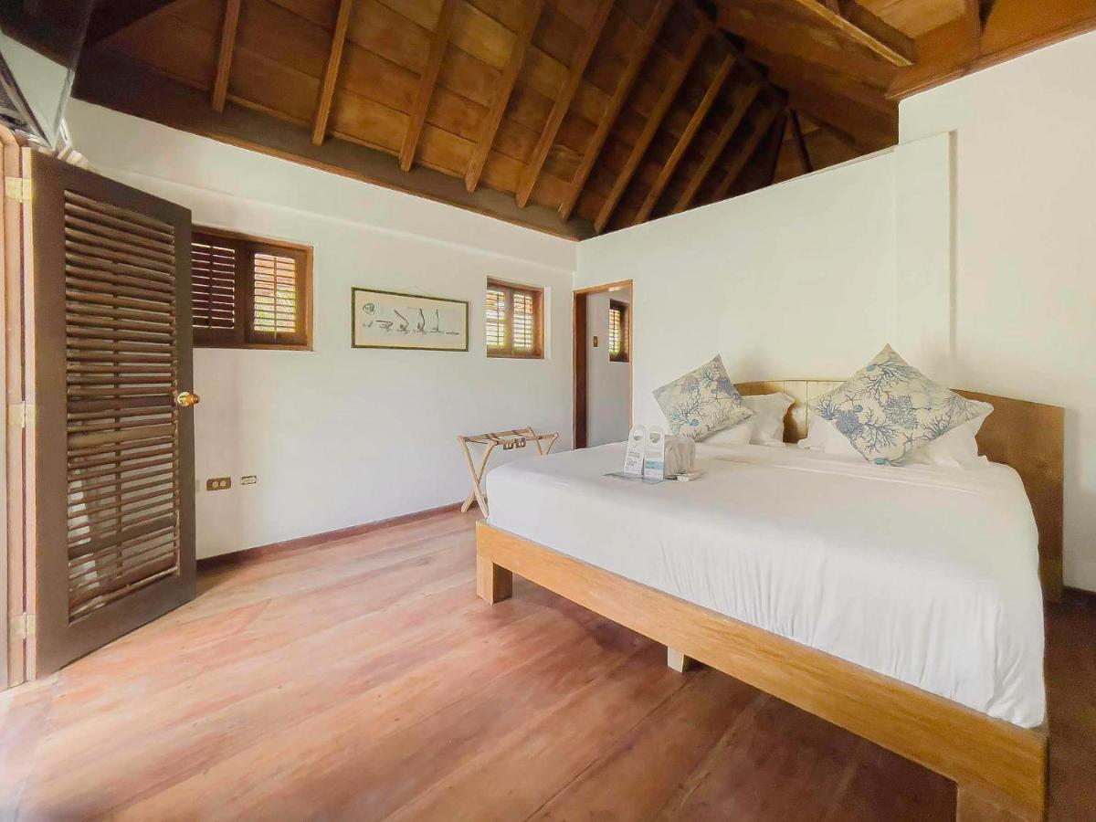 Gente De Mar Resort Isla Grande  Exterior photo
