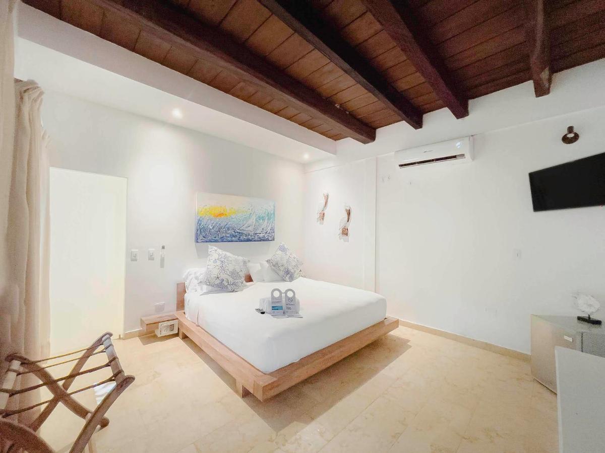Gente De Mar Resort Isla Grande  Exterior photo